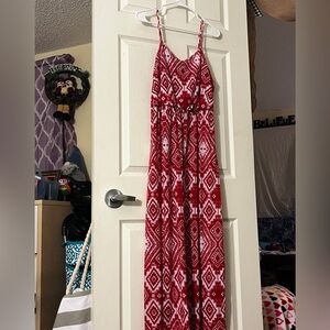 Faded Glory Red and White Geometric Maxi Dress